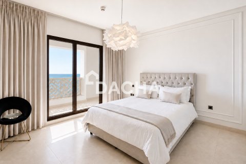 Apartamento en venta en Palm Jumeirah, Dubai, EAU 3 dormitorios, 216 m2 № 723113 - foto 15