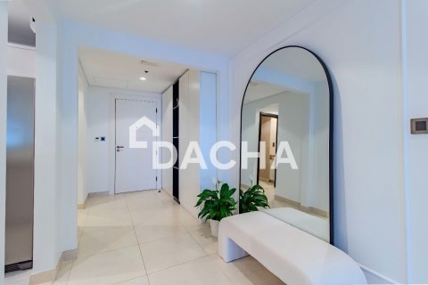 Apartment til salg i Palm Jumeirah, Dubai, UAE 3 soveværelser, 216 kvm № 723113 - foto 8