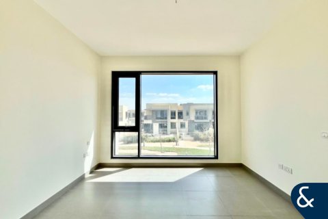 Villa in Dubai Hills Estate, Dubai, UAE 4 bedrooms, 229 sq.m. № 667365 - photo 14