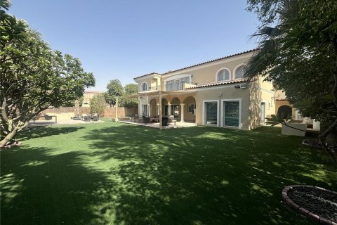 Vila di Dubai Investment Park, UAE 5 bilik tidur, 577 meter persegi № 625402 - foto 2