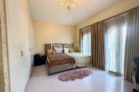 Vila di Dubai Investment Park, UAE 5 bilik tidur, 577 meter persegi № 625402 - foto 12