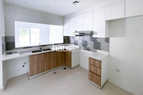 Vila di Dubai Land, Dubai, UEA 3 kamar tidur, 162 m2 nomor 625399 - foto 3