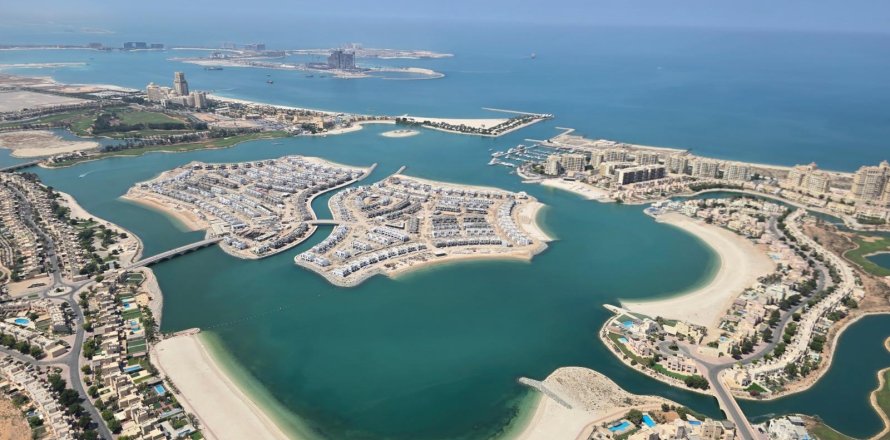 Al Hamra Village, Ras Al Khaimah, UAE의 빌라 침실 5개, 504제곱미터 번호 656336