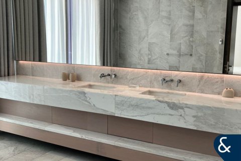 דירה להשכרה ב Dubai Marina, Dubai, איחוד האמירויות  4 חדרי שינה, 594 מ"ר, מספר 671644 - תמונה 25