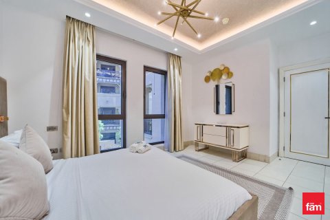 Apartment sa Old Town, Dubai, UAE 2 silid-tulugan, 129.5 sq.m. № 694390 - larawan 17
