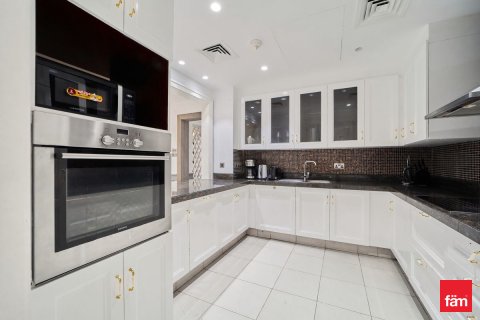 Apartment sa Old Town, Dubai, UAE 2 silid-tulugan, 129.5 sq.m. № 694390 - larawan 9