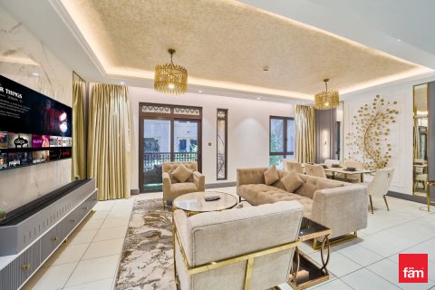 Apartment sa Old Town, Dubai, UAE 2 silid-tulugan, 129.5 sq.m. № 694390 - larawan 6