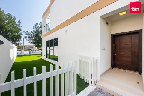 Rumah bandar di Dubai, UAE 4 bilik tidur, 274.5 meter persegi № 699756 - foto 22