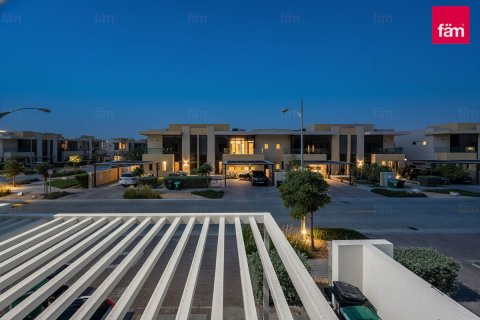 Rumah bandar di Dubai, UAE 4 bilik tidur, 274.5 meter persegi № 699756 - foto 17