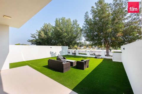 Rumah bandar di Dubai, UAE 4 bilik tidur, 274.5 meter persegi № 699756 - foto 23