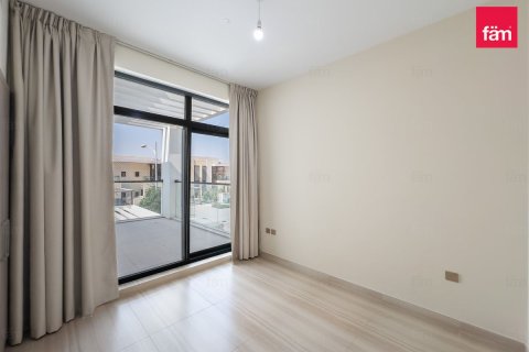 Rumah bandar di Dubai, UAE 4 bilik tidur, 274.5 meter persegi № 699756 - foto 3