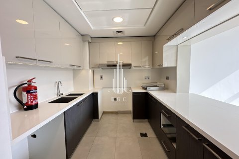 Dupleks në Al Raha Beach, Abu Dhabi, Emiratet e Bashkuara Arabe 4 dhoma gjumi, 391.8 m2. № 557434 - Foto 21