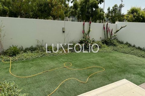 Vilë në Dubai Hills Estate, Dubai, Emiratet e Bashkuara Arabe 4 dhoma gjumi, 281 m2. № 628230 - Foto 16