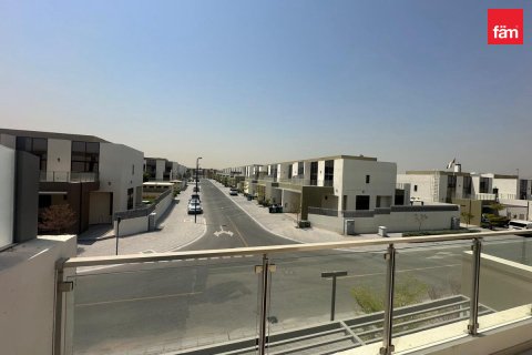 Řadový dům v Dubai, SAE 4 ložnice, 187 m² Č.: 769216 - fotografie 14