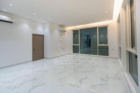 Vila v Al Shamkha, Abu Dhabi, SAE 5 ložnice, 510 m² Č.: 615825 - fotografie 6