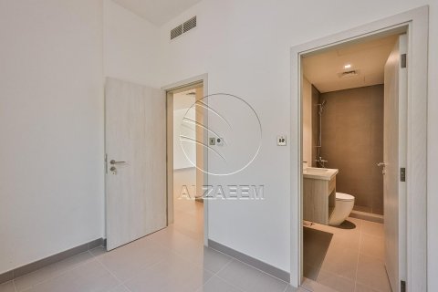 Huvila Yas Island, Abu Dhabi, Arabiemiraatit 4 makuuhuonetta, 315 m2 № 615824 - kuva 16