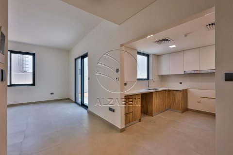 Huvila Yas Island, Abu Dhabi, Arabiemiraatit 4 makuuhuonetta, 315 m2 № 615824 - kuva 17
