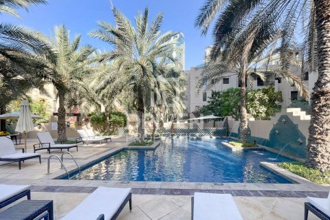 Apartament në Old Town, Dubai, Emiratet e Bashkuara Arabe 1 dhomë gjumi, 72 m2. № 603444 - Foto 1