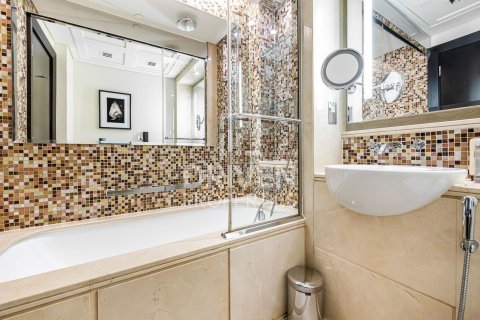 דירה להשכרה ב Downtown Dubai (Downtown Burj Dubai), Dubai, איחוד האמירויות 1 חדר, 48 מ"ר, מספר 603331 - תמונה 10