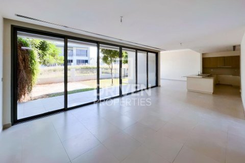Βίλα σε Dubai Hills Estate, Dubai, ΗΑΕ 5 υπνοδωμάτια, 557.51 τ.μ. Αρ. 757271 - φωτογραφία 5