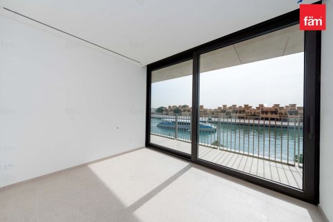 Пәтер Дубай, БАӘ-да 3 жатын бөлмелер, 202.7 м² № 687246 - фото 14