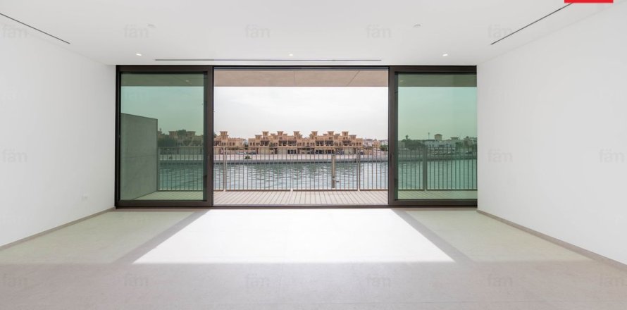 Пәтер Дубай, БАӘ-да 3 жатын бөлмелер, 202.7 м² № 687246