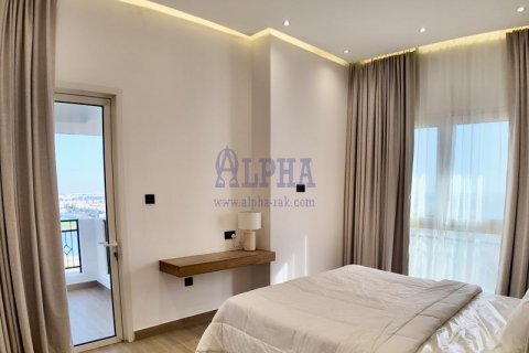 Apartment in Al Hamra Village, Ras Al Khaimah, UAE 2 bedrooms, 115.6 sq.m. № 610657 - photo 8