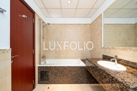 Διαμέρισμα σε Jumeirah Beach Residence, Dubai, ΗΑΕ 2 υπνοδωμάτια, 132 τ.μ. Αρ. 628147 - φωτογραφία 11