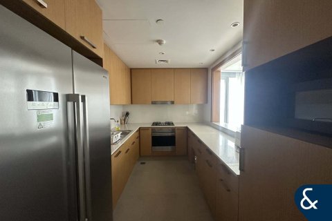 Apartemen di Downtown Dubai (Downtown Burj Dubai), UEA 2 kamar tidur, 159 m2 nomor 666889 - foto 16
