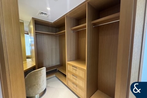 Downtown Dubai (Downtown Burj Dubai), Dubai, संयुक्त अरब अमीरात में अपार्टमेंट, 2 बेडरूम, 159 वर्ग मीटर, संख्या 666889 - फ़ोटो 19