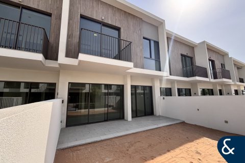 The Valley、Dubai、UAE にあるヴィラ販売中 3ベッドルーム、174 m2、No666892 - 写真 2