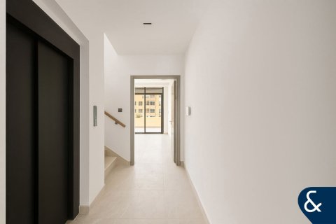 Shtëpi në qytet në Jumeirah Village Circle, Dubai, Emiratet e Bashkuara Arabe 4 dhoma gjumi, 309 m2. № 666893 - Foto 13