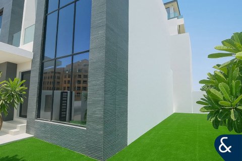 Shtëpi në qytet në Jumeirah Village Circle, Dubai, Emiratet e Bashkuara Arabe 4 dhoma gjumi, 309 m2. № 666893 - Foto 3