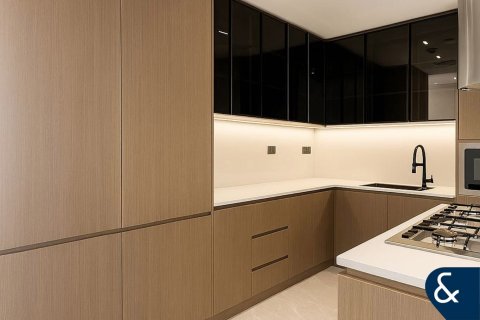 Shtëpi në qytet në Jumeirah Village Circle, Dubai, Emiratet e Bashkuara Arabe 4 dhoma gjumi, 309 m2. № 666893 - Foto 17