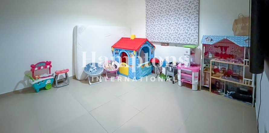 Villa i Dubai Land, Dubai, UAE 5 sovrum, 449.929 kvm Nr. 765900