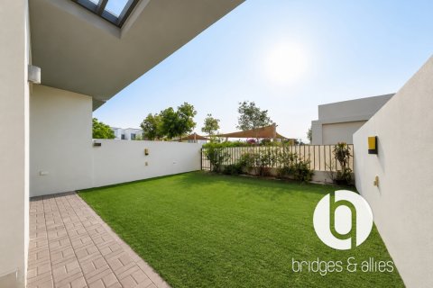Vila u Dubai Hills Estate, UAE 3 spavaćih soba, 211 m2 Br. 765891 - fotografija 7