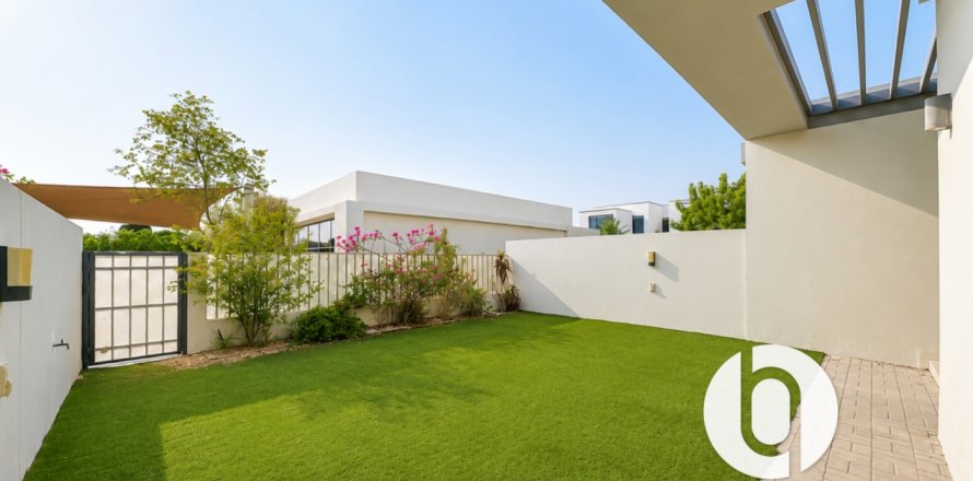 Vila u Dubai Hills Estate, UAE 211 m2, 3 spavaćih soba Br. 765891