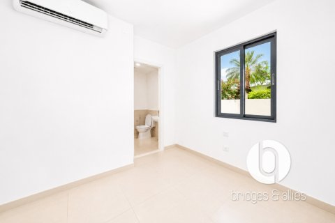 Vila u Dubai Hills Estate, UAE 3 spavaćih soba, 211 m2 Br. 765891 - fotografija 13