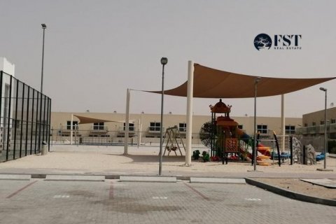 Σπίτι σε International City, Dubai, ΗΑΕ 3 υπνοδωμάτια, 156.2 τ.μ. Αρ. 546099 - φωτογραφία 9