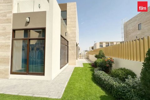 Villa itt: Dubai, EAE, 4 hálószoba, 288 m², azonosító: 646697 - fénykép 10