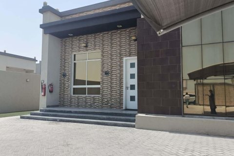 Villa til leie i Al Hamra Village, Ras Al Khaimah, Emiratene 3 soverom, 186 kvm Nr. 656696 - Foto 6