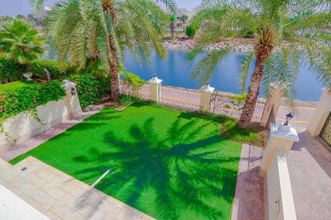 Al Hamra Village、Ras Al Khaimah、UAE にあるタウンハウスの賃貸物件 3ベッドルーム、250 m2、No656697 - 写真 5