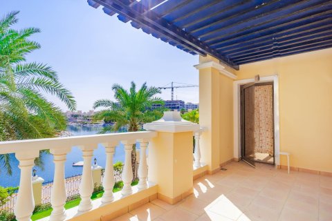 Al Hamra Village、Ras Al Khaimah、UAE にあるタウンハウスの賃貸物件 3ベッドルーム、250 m2、No656697 - 写真 15