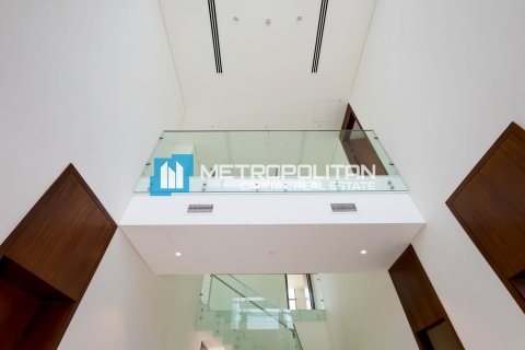 Vila di Abu Dhabi, UAE 6 bilik tidur, 2032 meter persegi № 695827 - foto 12