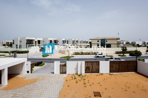 Vila di Abu Dhabi, UAE 6 bilik tidur, 2032 meter persegi № 695827 - foto 3