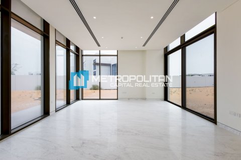 Vila di Abu Dhabi, UAE 6 bilik tidur, 2032 meter persegi № 695827 - foto 2