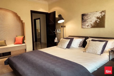Vila di Palm Jumeirah, Dubai, UAE 4 bilik tidur, 657.7 meter persegi № 645876 - foto 18