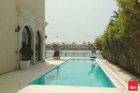 Vila di Palm Jumeirah, Dubai, UAE 4 bilik tidur, 657.7 meter persegi № 645876 - foto 4