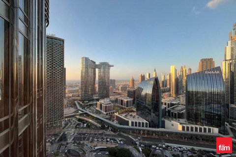 Apartament de vânzare în Downtown Dubai (Downtown Burj Dubai), Dubai, EAU 2 dormitoare, 152.3 mp.  №645877 - poză 13