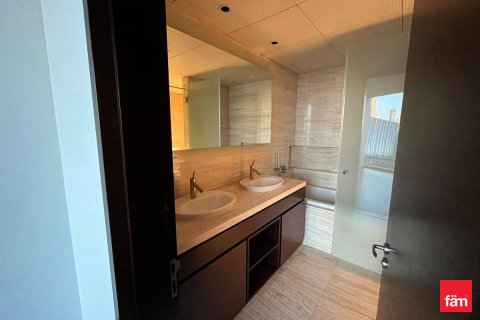 Apartament de vânzare în Downtown Dubai (Downtown Burj Dubai), Dubai, EAU 2 dormitoare, 152.3 mp.  №645877 - poză 6
